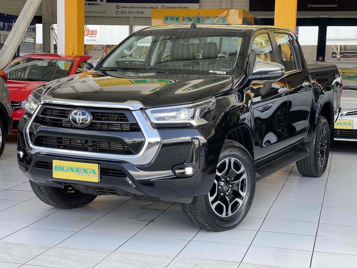TOYOTA HILUX 2.8 D-4D TURBO DIESEL CD SRX 4X4 AUTOMÁTICO
