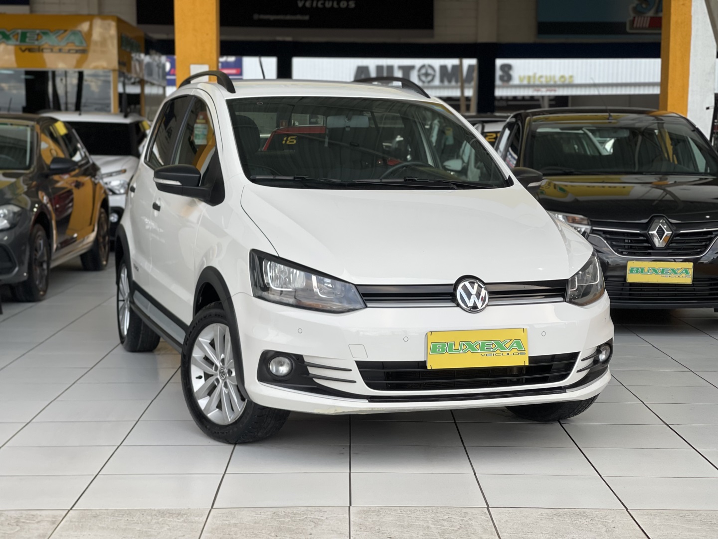 VOLKSWAGEN FOX 1.0 MPI TRACK 12V FLEX 4P MANUAL