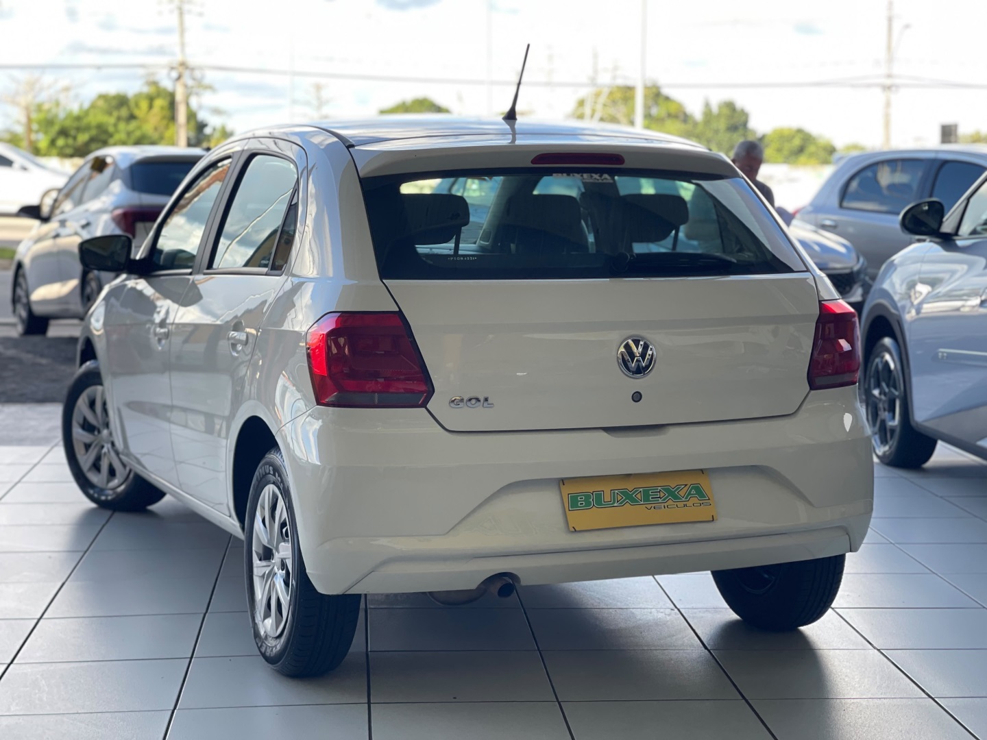 Volkswagen Gol 1.0 12V MPI Totalflex 4P Manual Flex - foto 2
