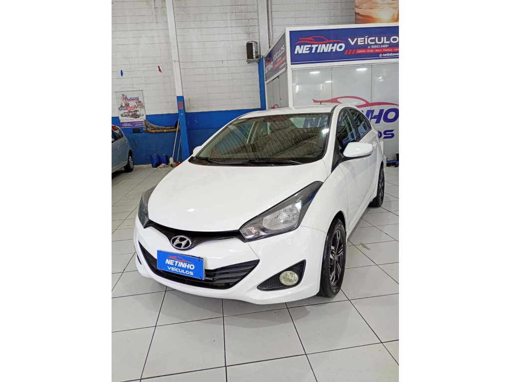 HYUNDAI HB20S 1.6 COMFORT PLUS 16V FLEX 4P MANUAL