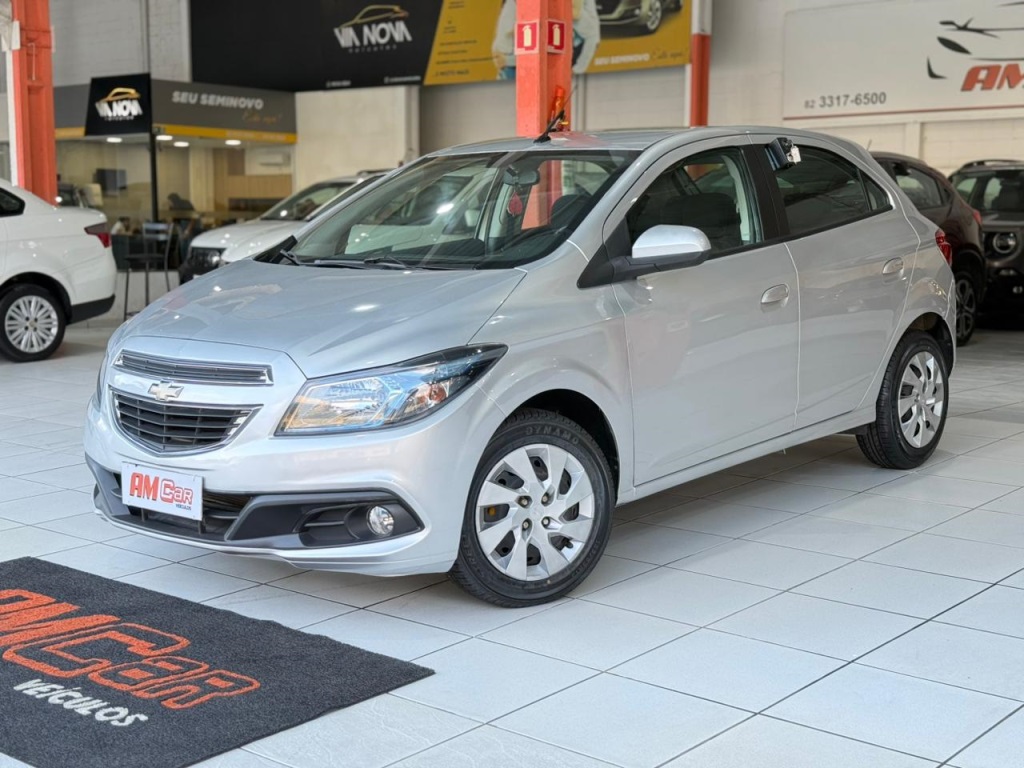 CHEVROLET ONIX 1.4 MPFI LT 8V FLEX 4P MANUAL