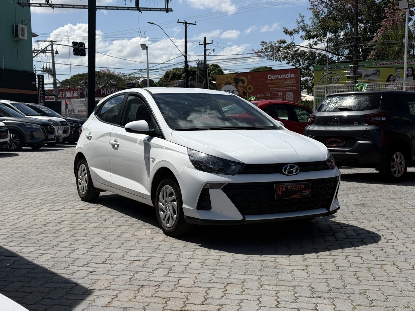 HYUNDAI HB20