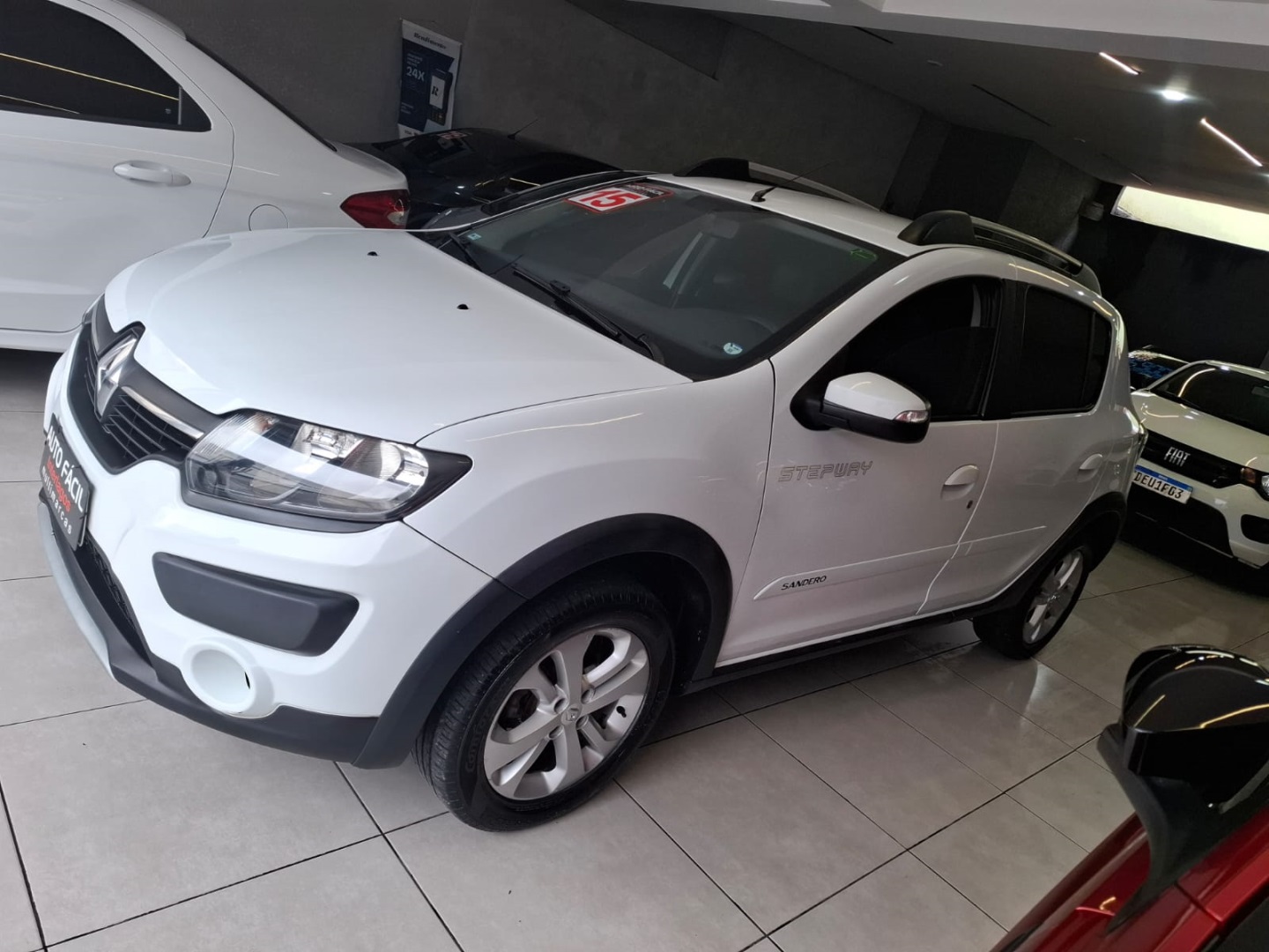 RENAULT SANDERO