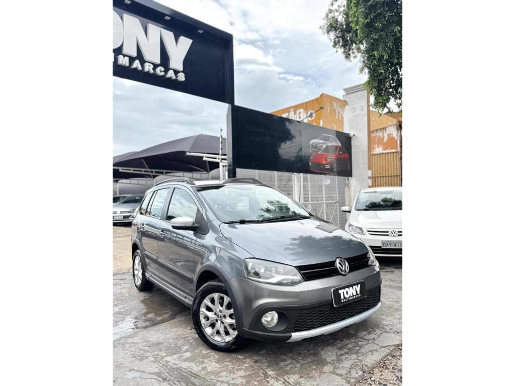 VOLKSWAGEN SPACE CROSS