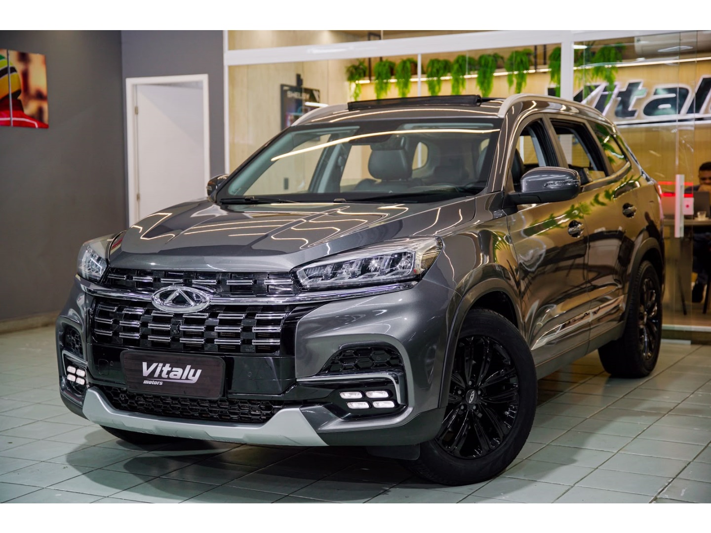 CHERY TIGGO 8