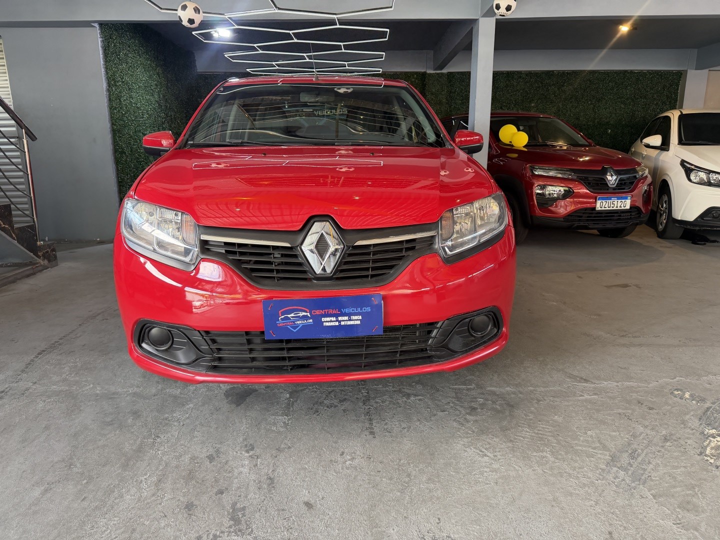 RENAULT LOGAN