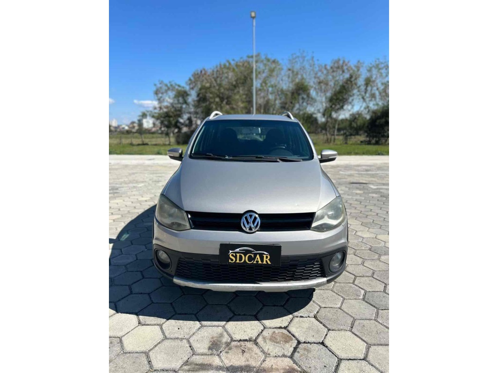 VOLKSWAGEN CROSSFOX