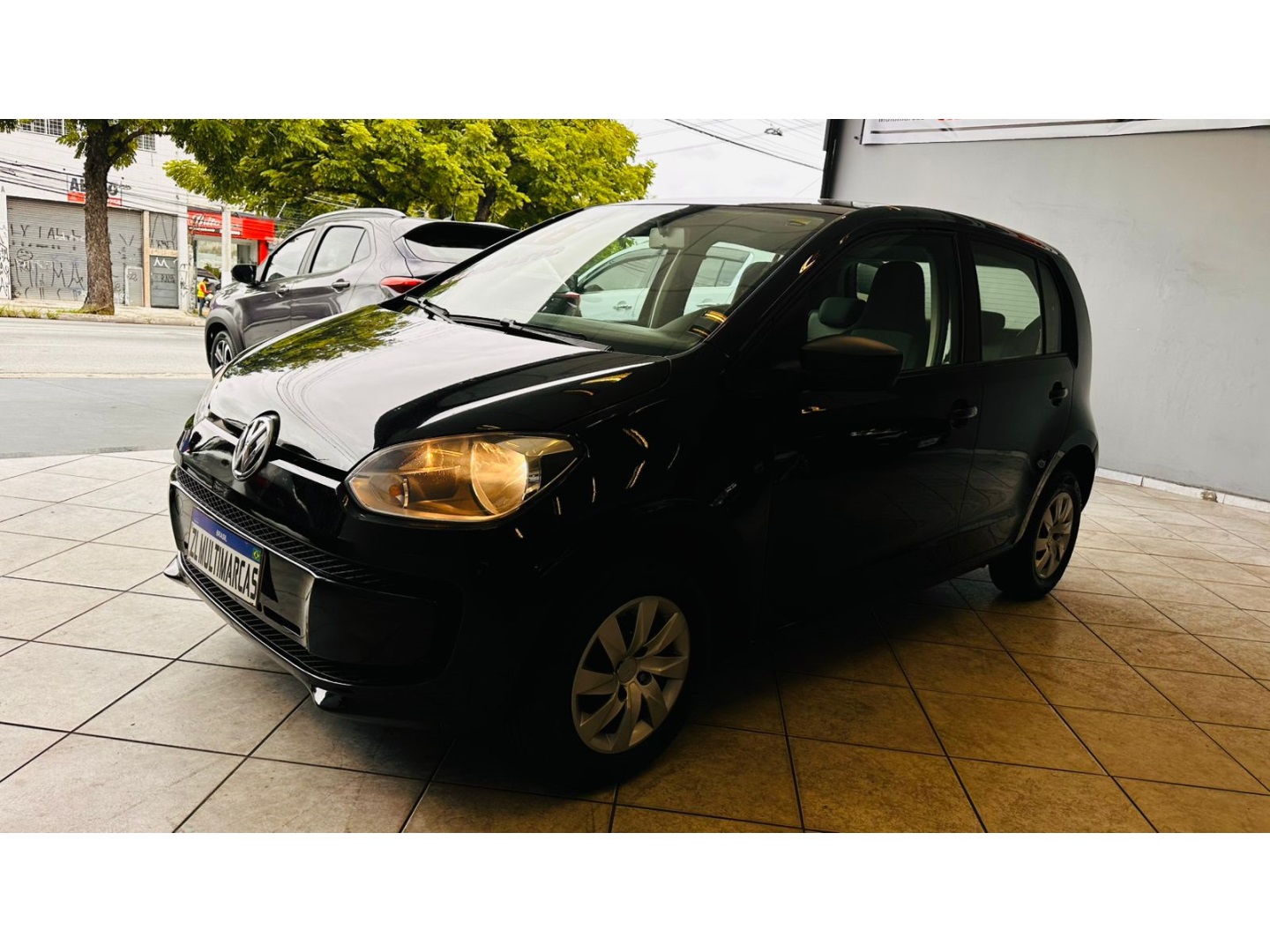 VOLKSWAGEN UP