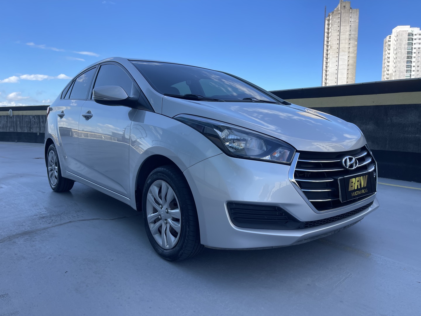 HYUNDAI HB20S