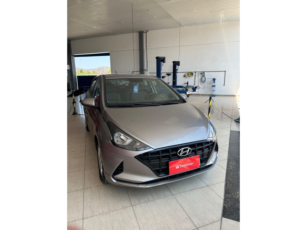 HYUNDAI HB20