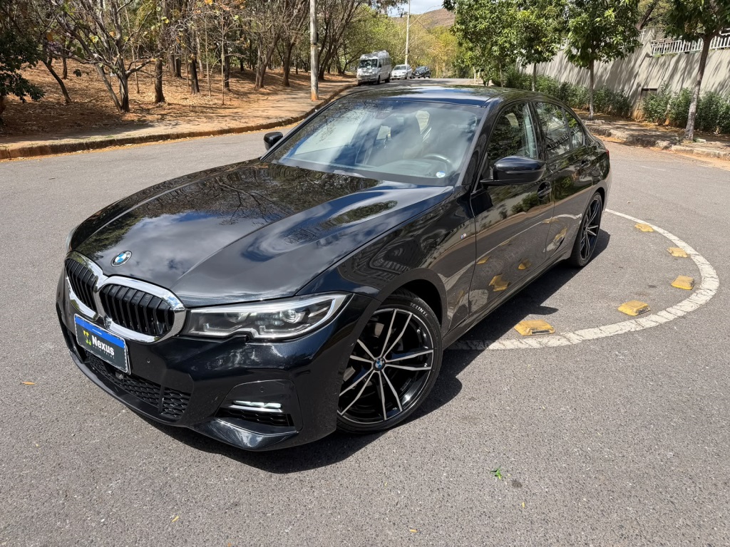 BMW 320i