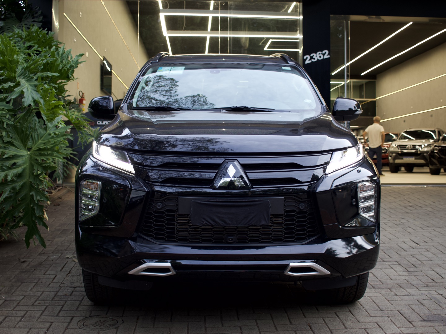 MITSUBISHI PAJERO SPORT