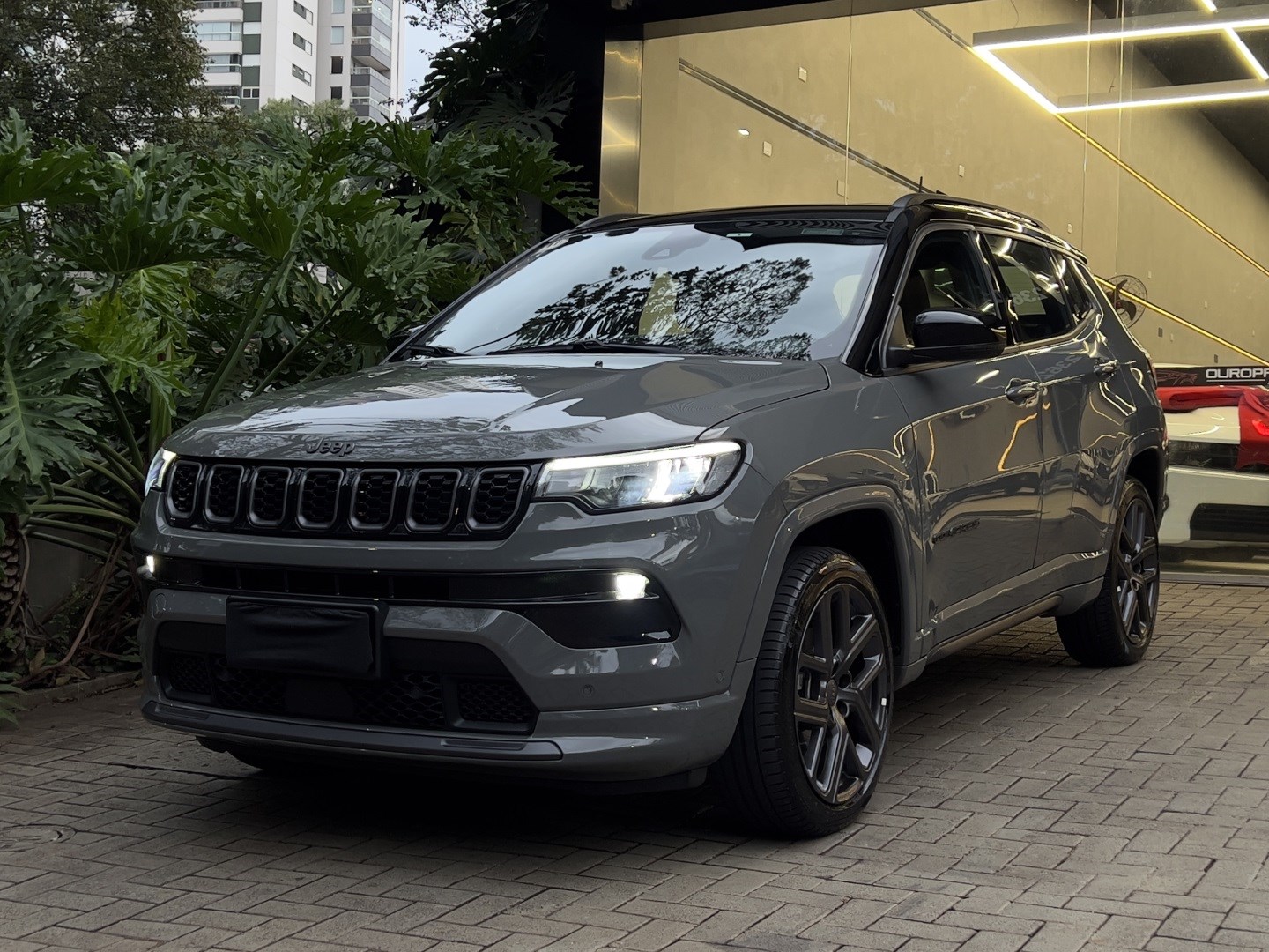 JEEP COMPASS