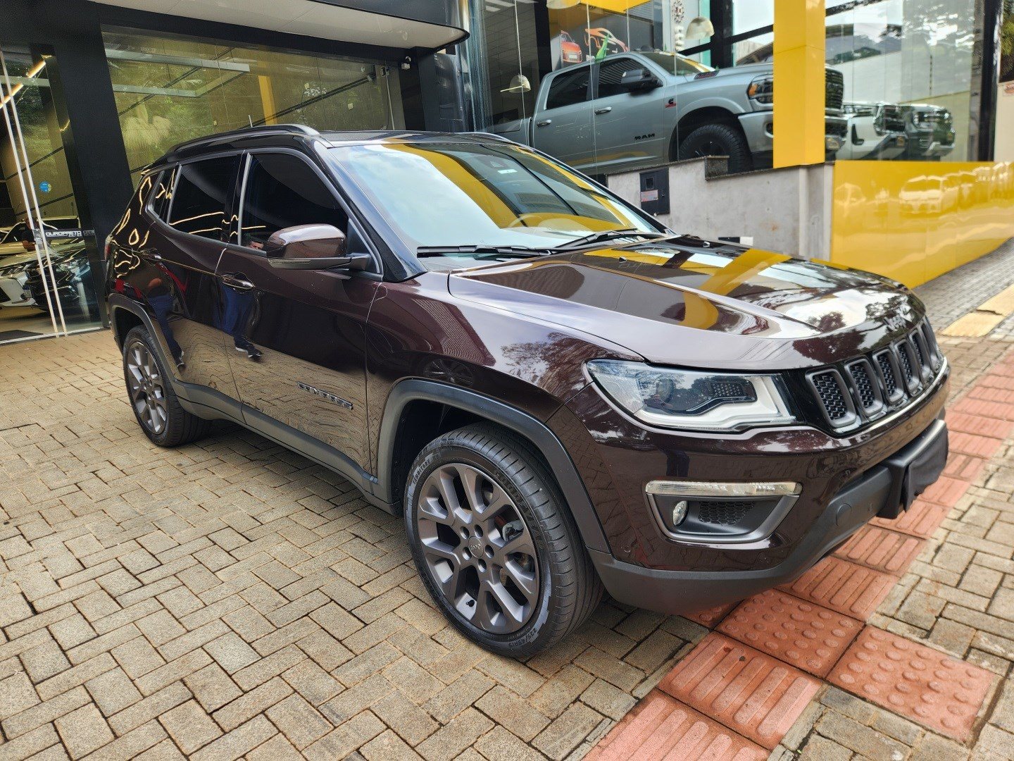 JEEP COMPASS