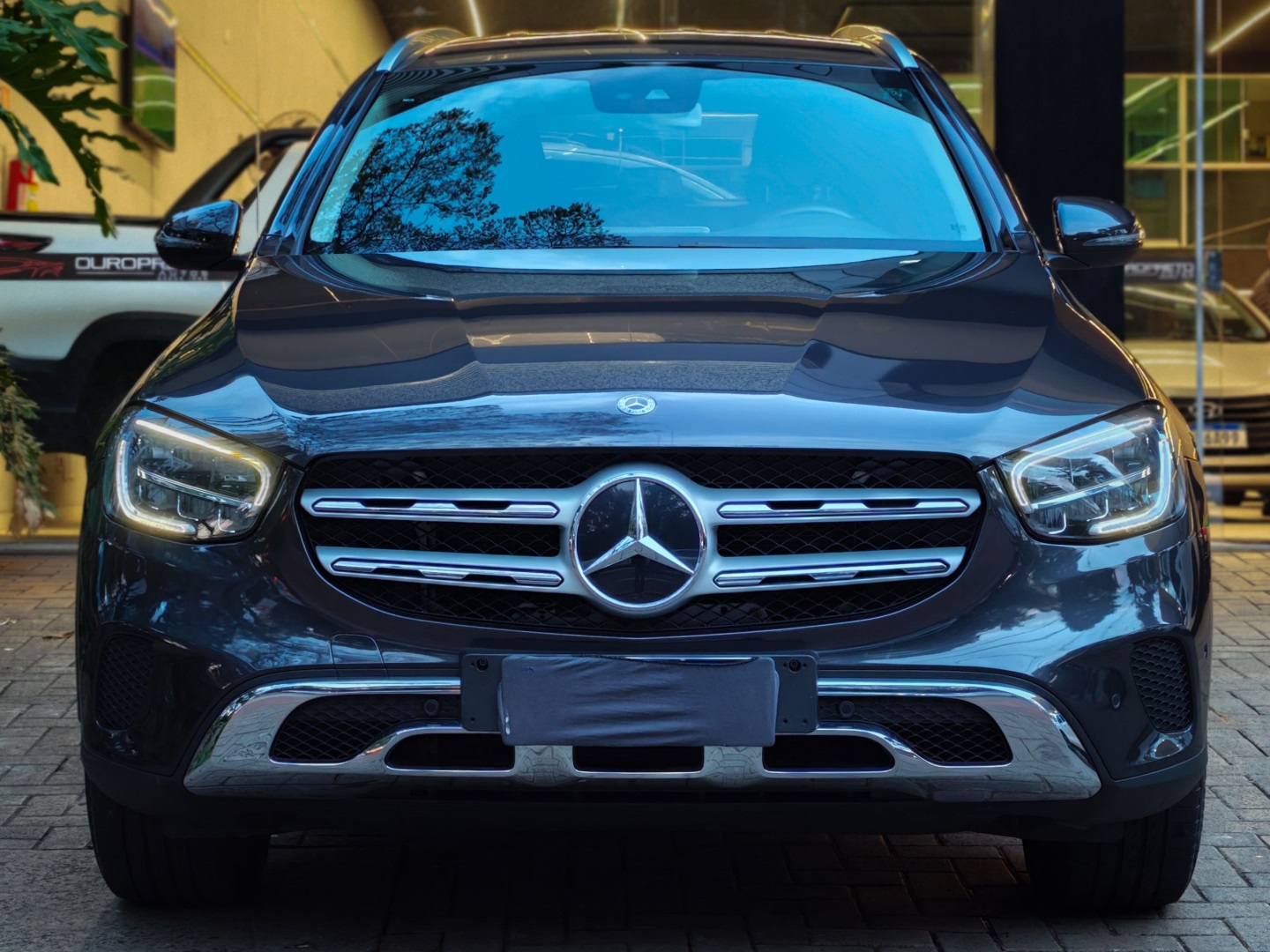 MERCEDES-BENZ GLC 220d