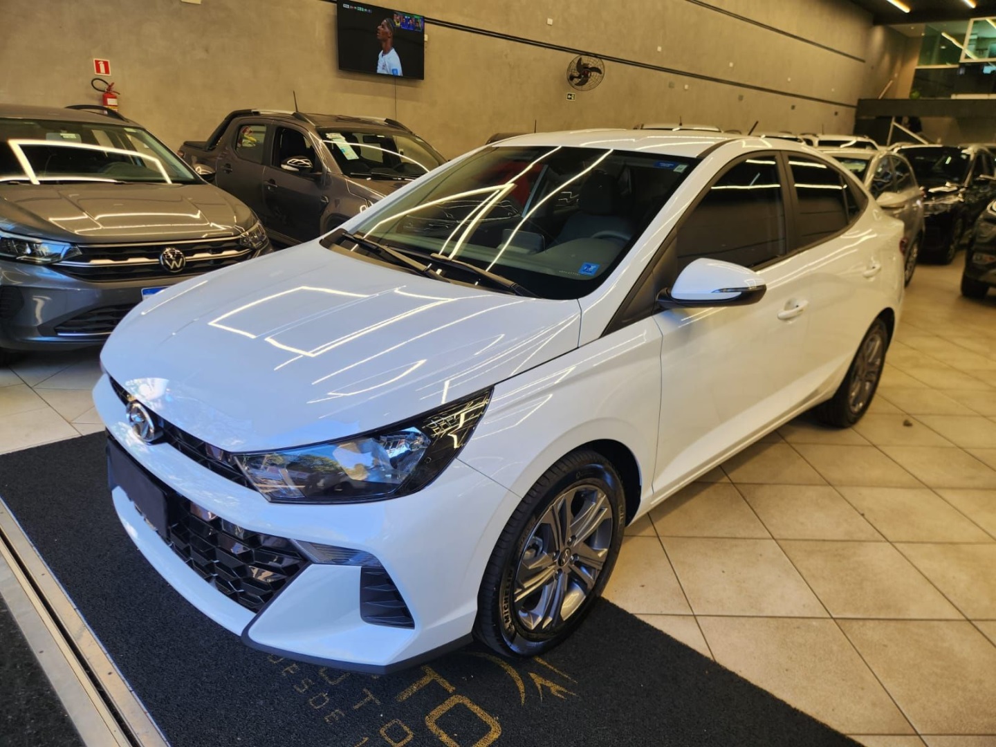 HYUNDAI HB20S
