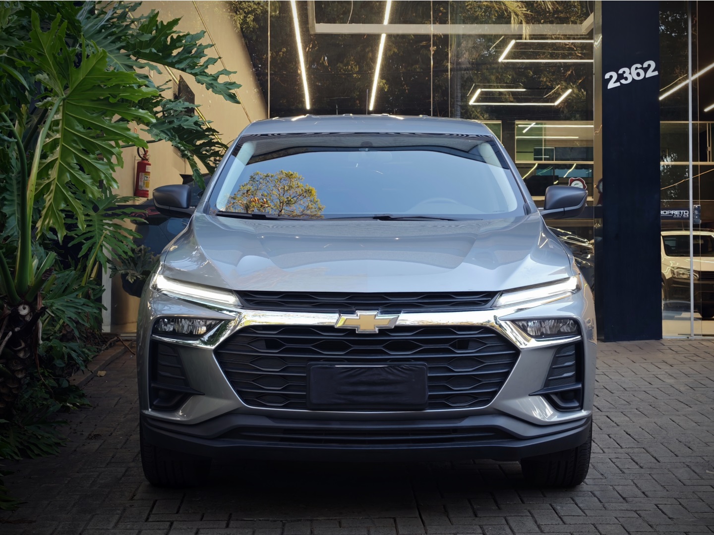 CHEVROLET TRACKER