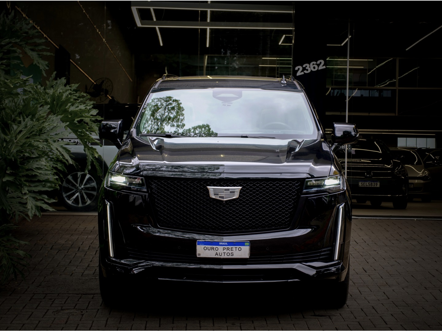 CADILLAC ESCALADE