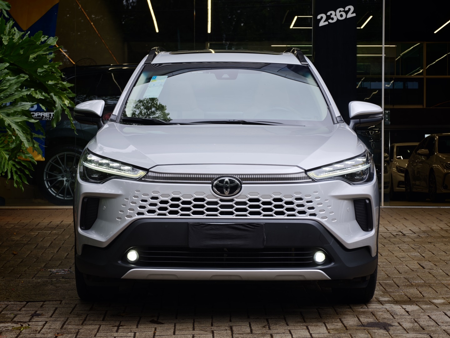 TOYOTA COROLLA CROSS