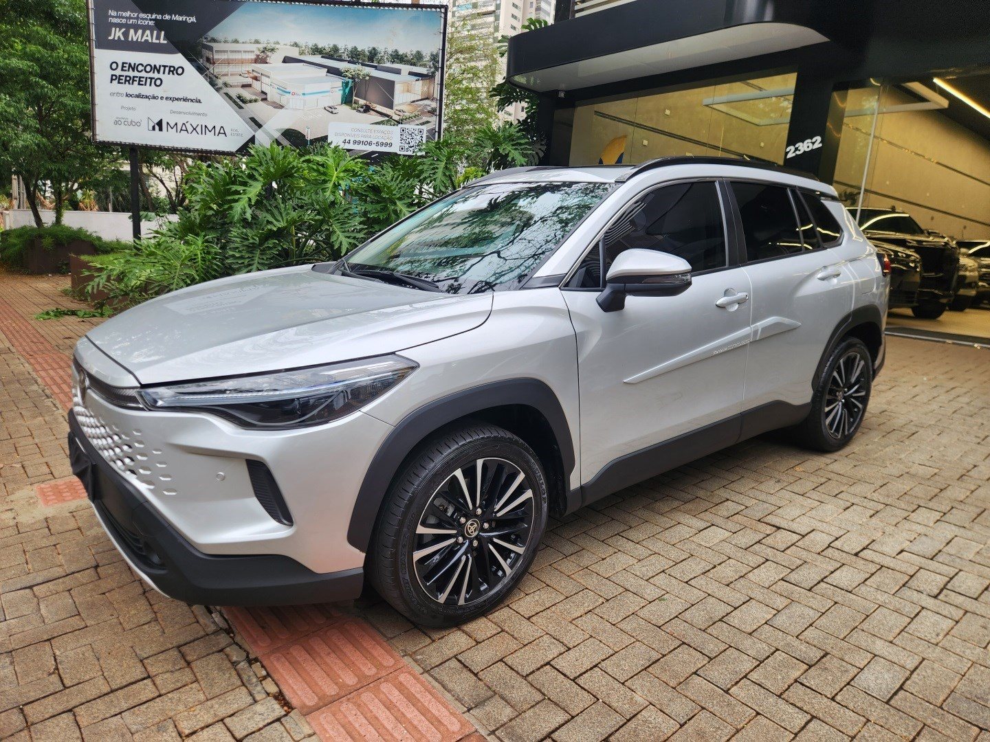 TOYOTA COROLLA CROSS