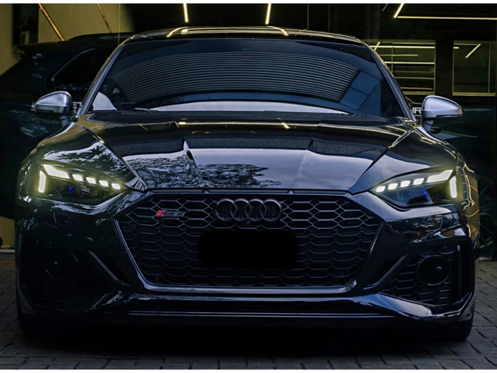 AUDI RS5