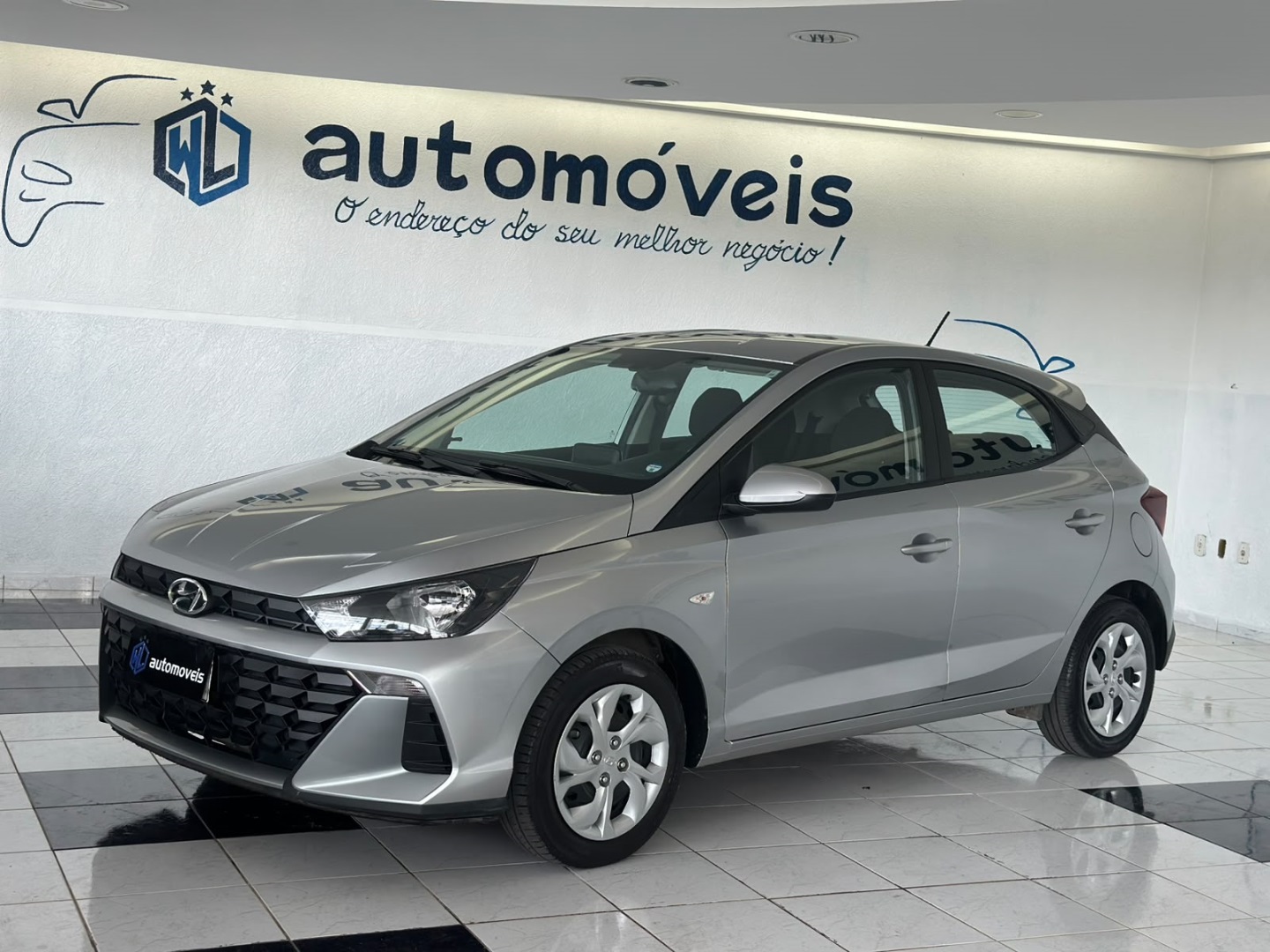 HYUNDAI HB20