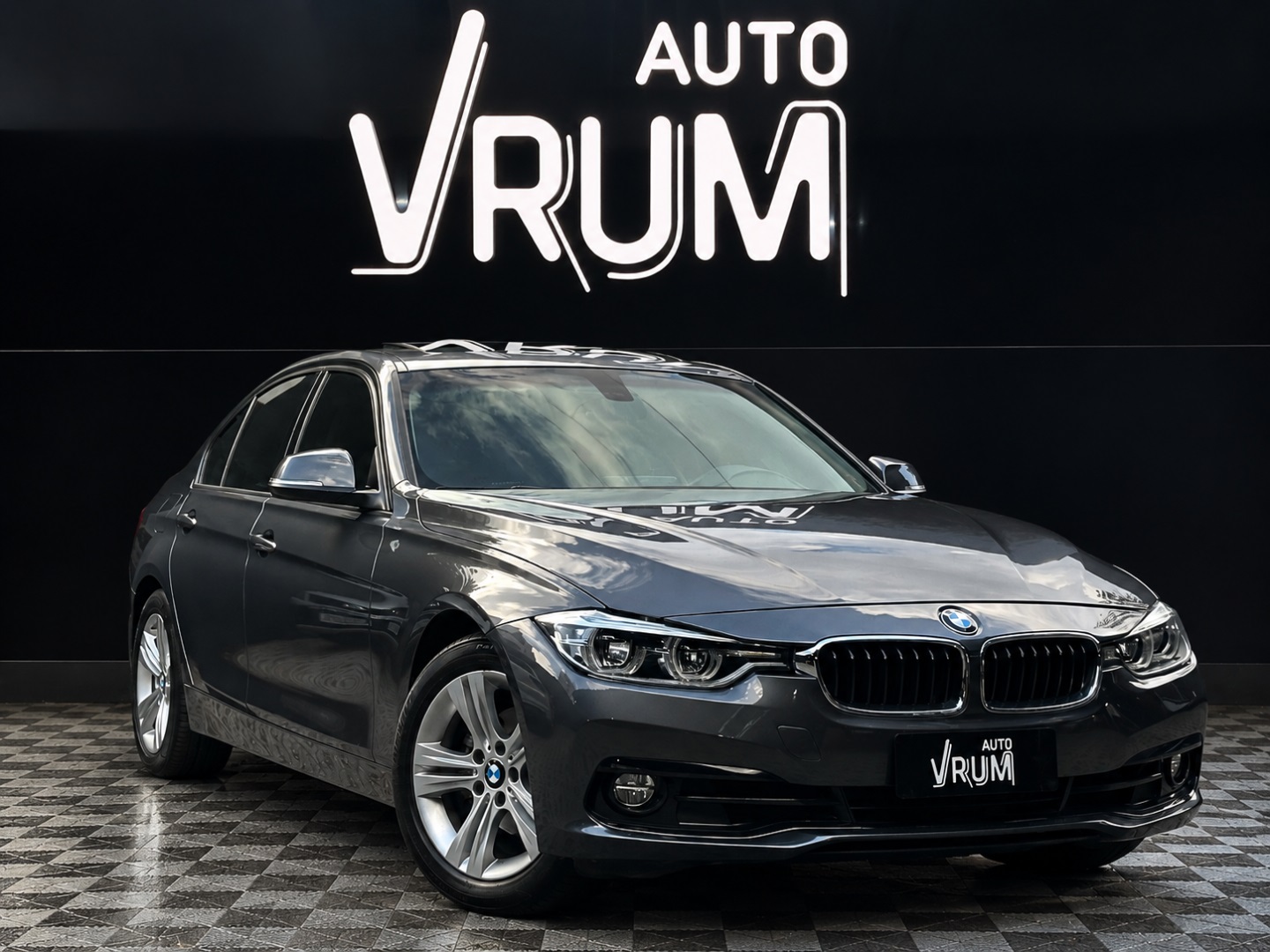 BMW 320i