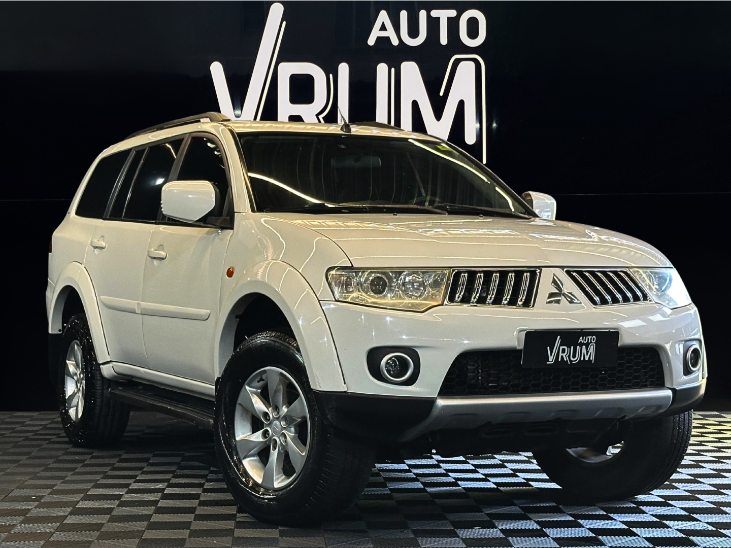 MITSUBISHI PAJERO DAKAR