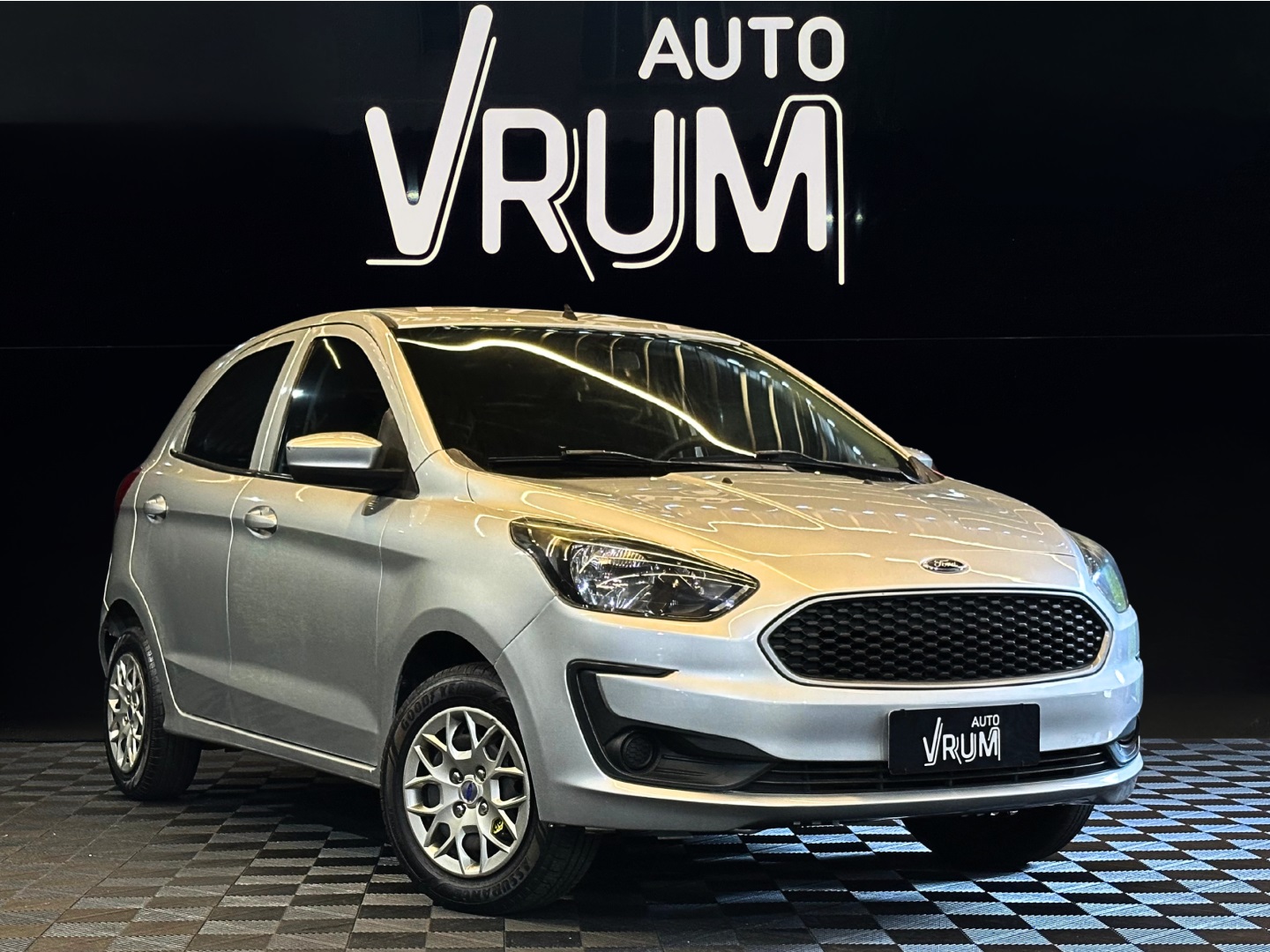 FORD KA