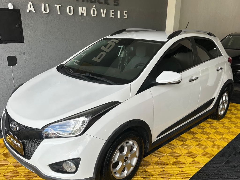 HYUNDAI HB20X