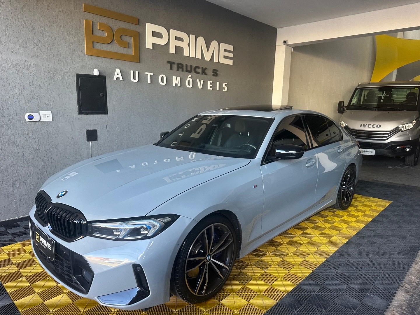 BMW 320i 2024