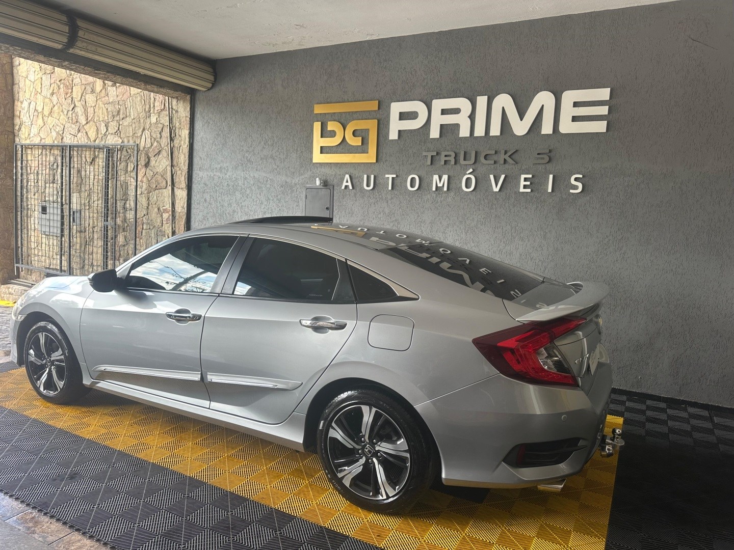 HONDA CIVIC — foto 2
