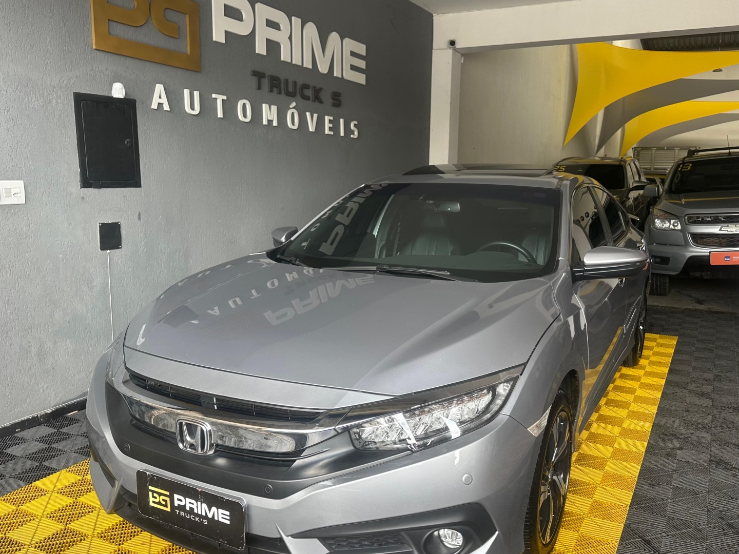 HONDA CIVIC — foto 4