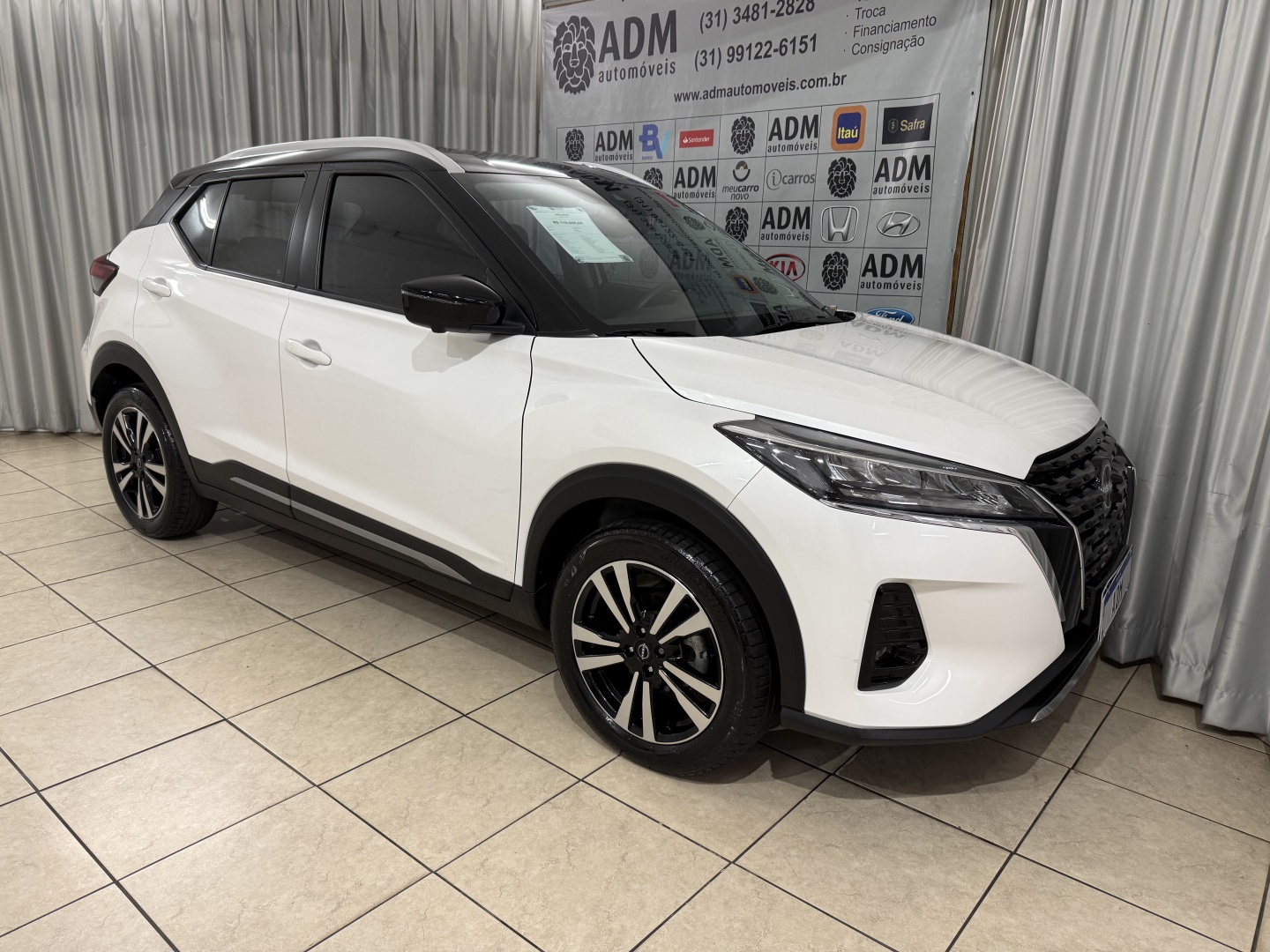 NISSAN KICKS