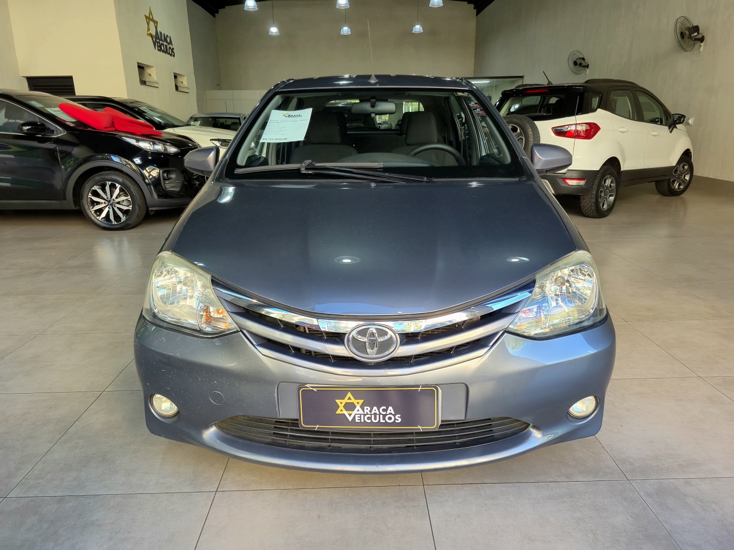 TOYOTA ETIOS