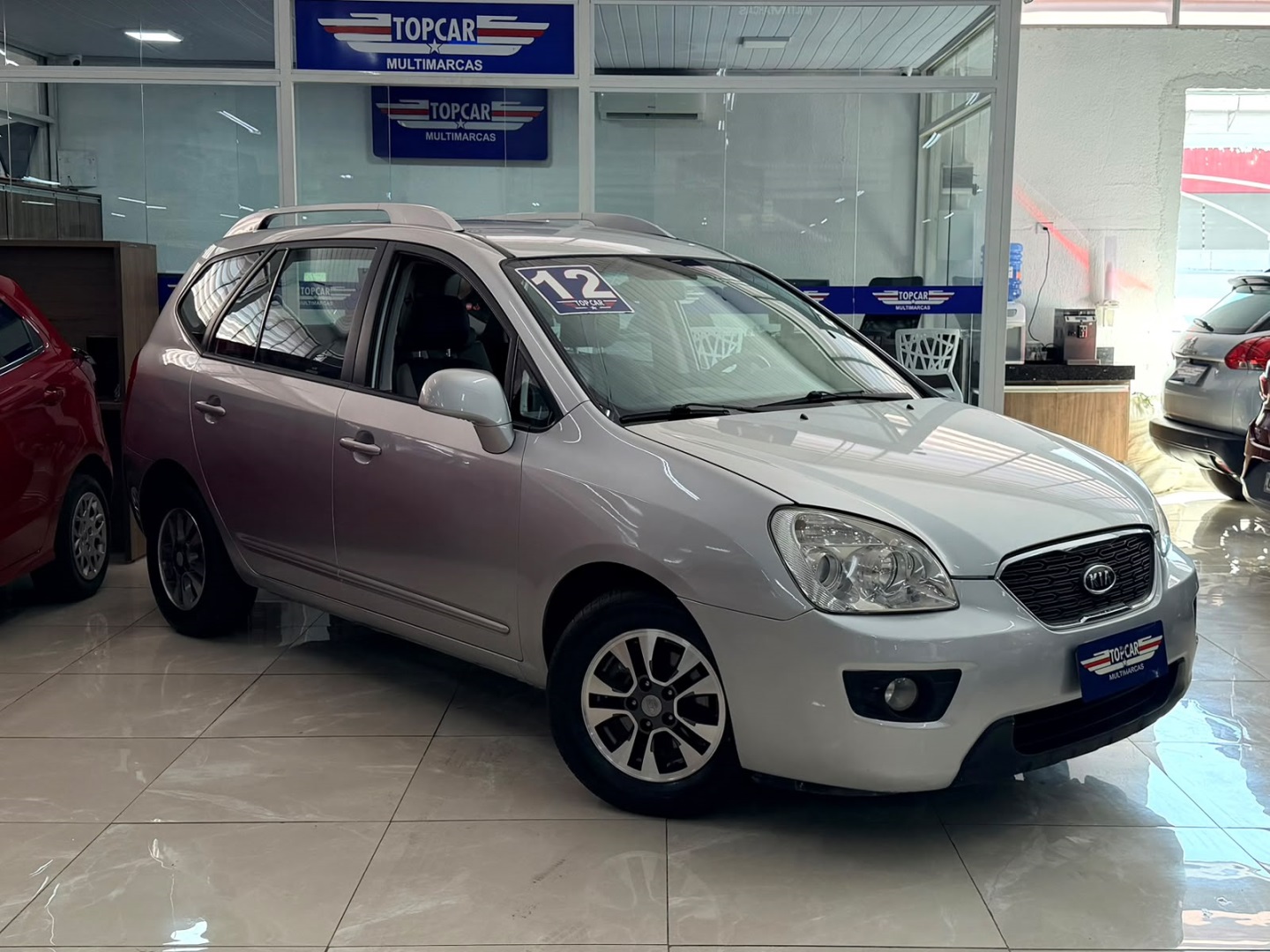 Kia Carens 2.0 Ex 16v Gasolina 4p Automático