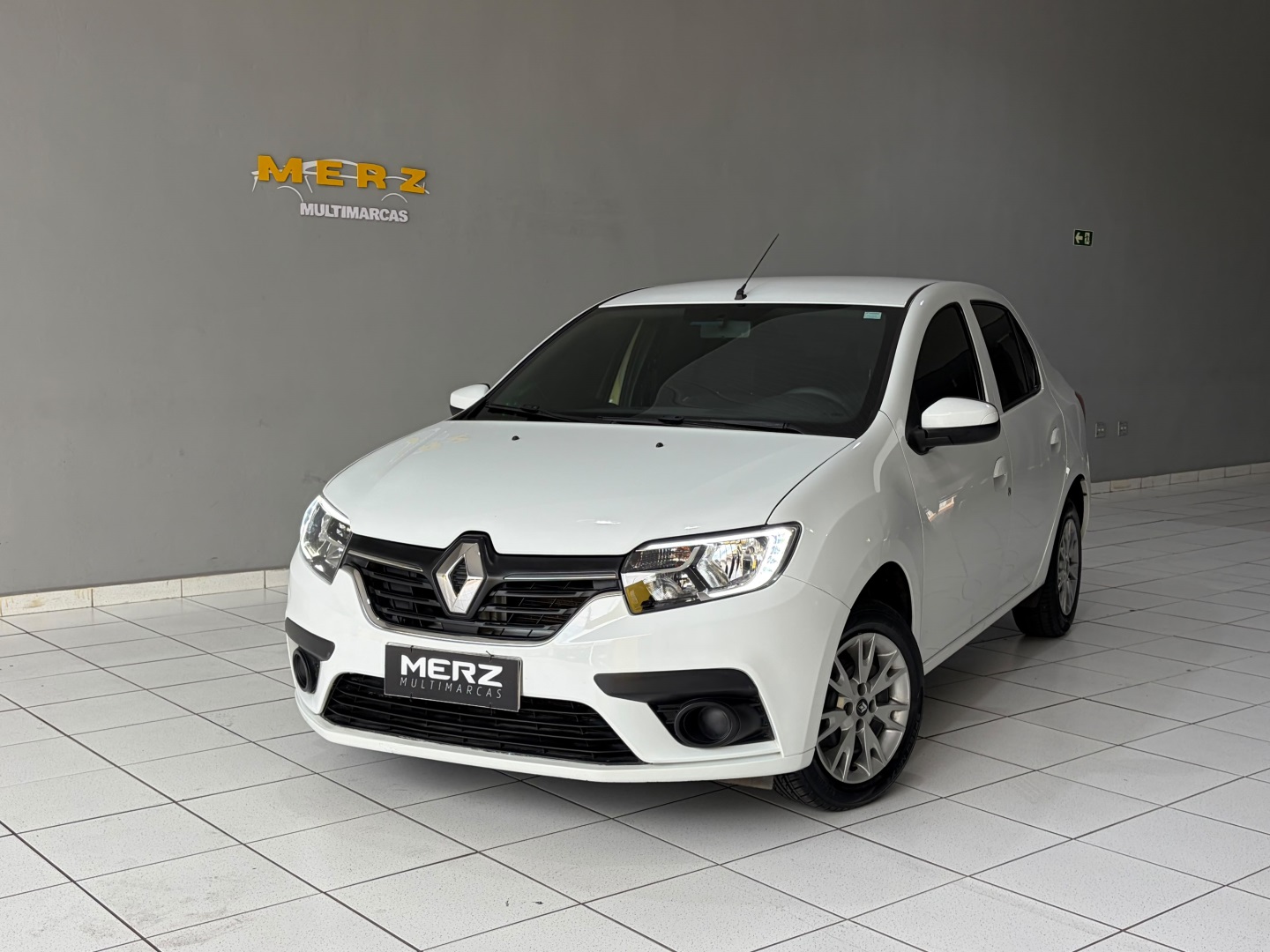 RENAULT LOGAN