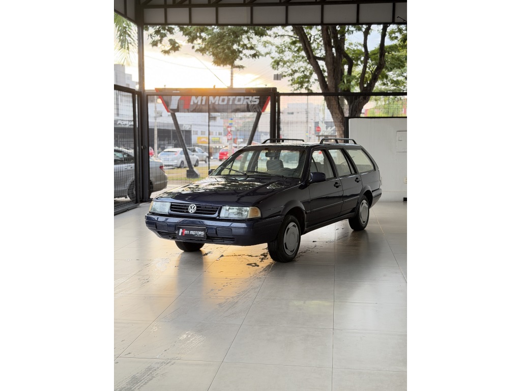 VOLKSWAGEN QUANTUM