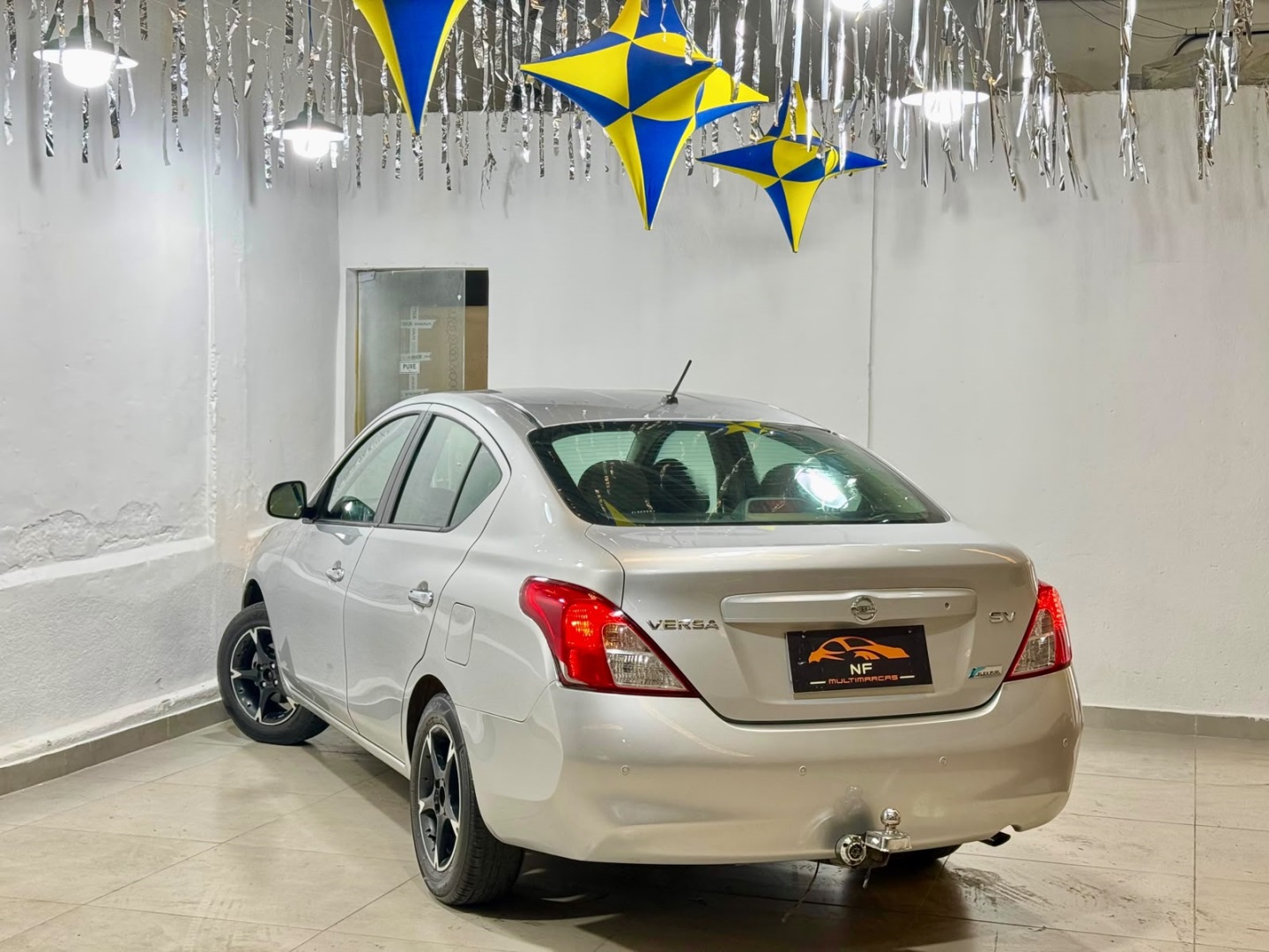 NISSAN VERSA
