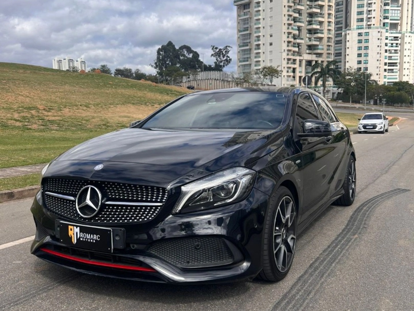 MERCEDES-BENZ A 250