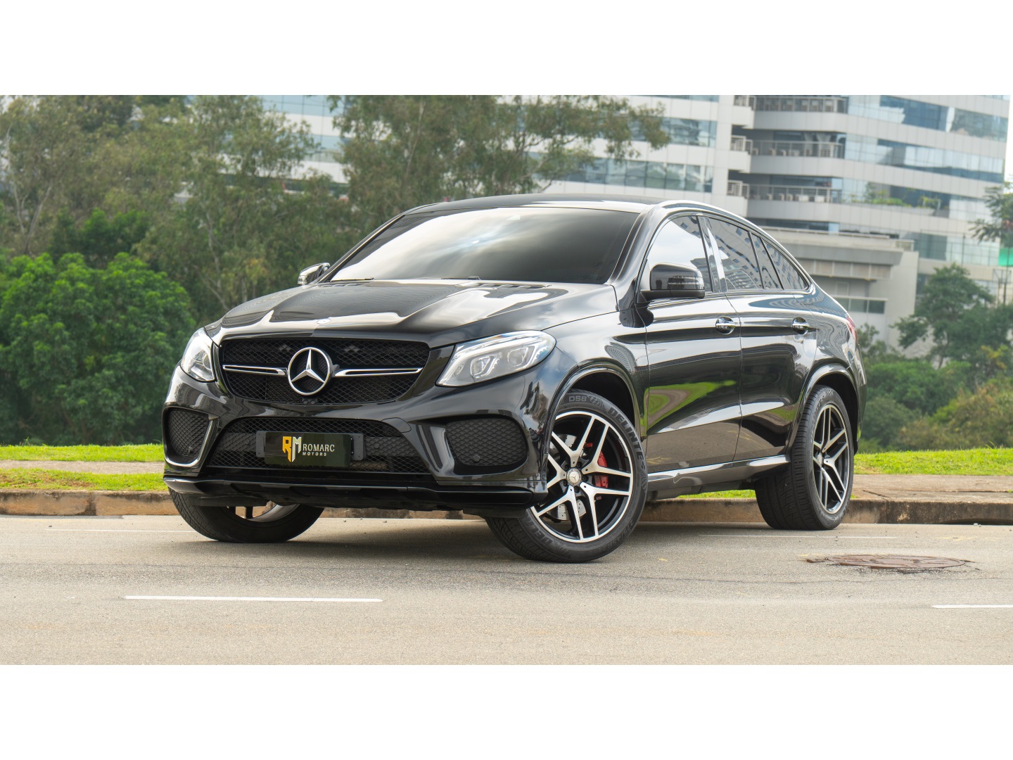 MERCEDES-BENZ GLE 400