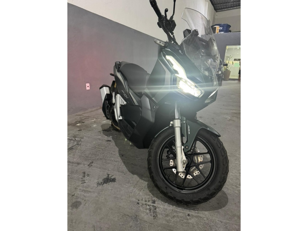 HONDA ADV 160