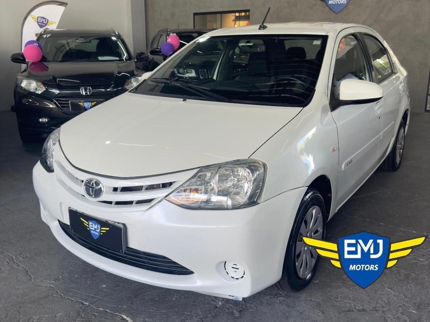TOYOTA ETIOS