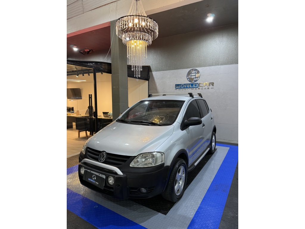 VOLKSWAGEN CROSSFOX