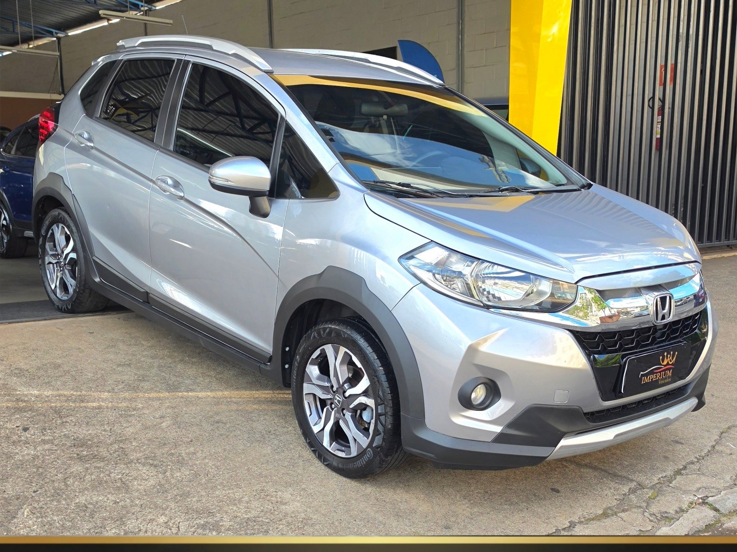 HONDA WR-V