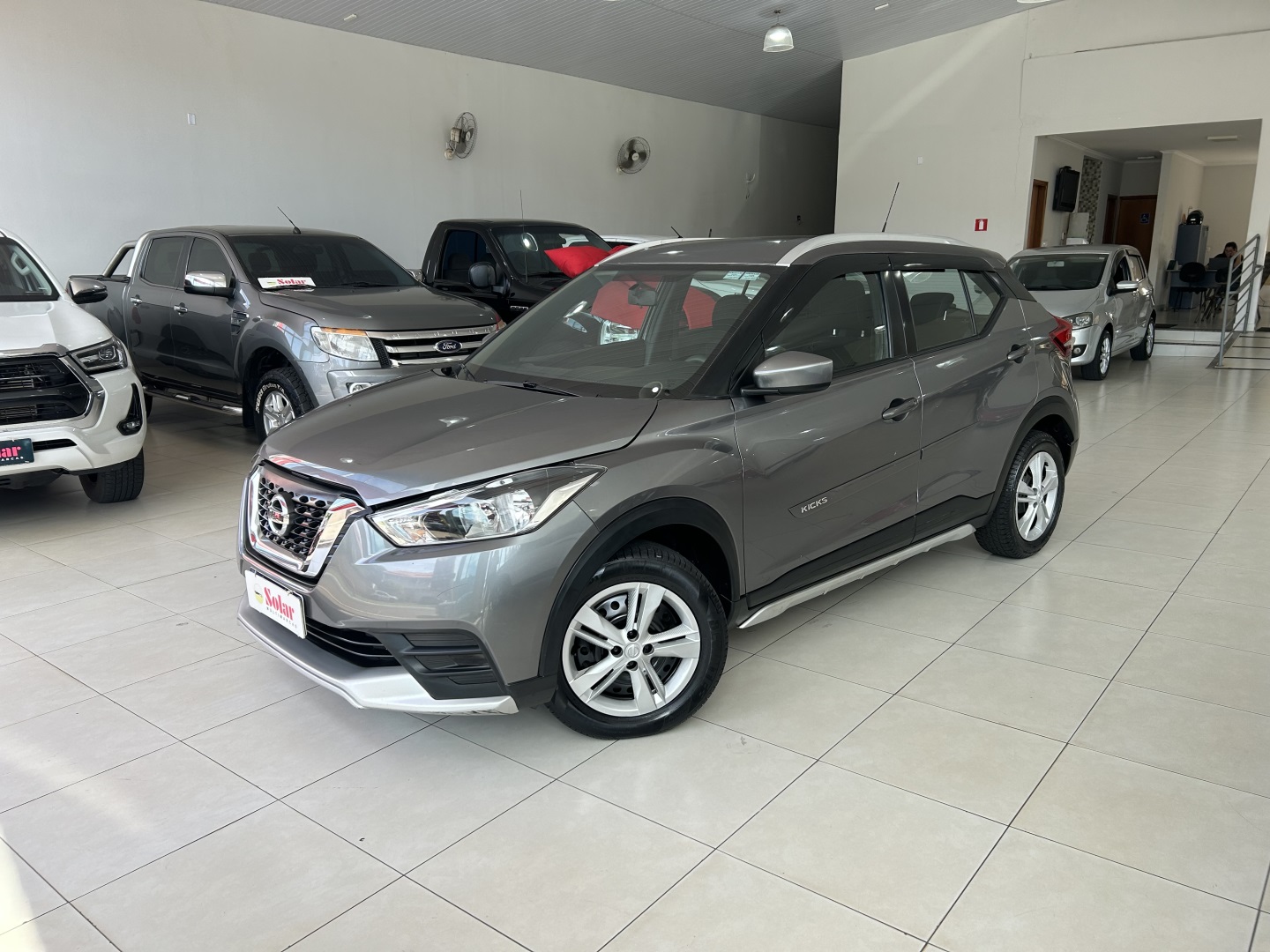 NISSAN KICKS