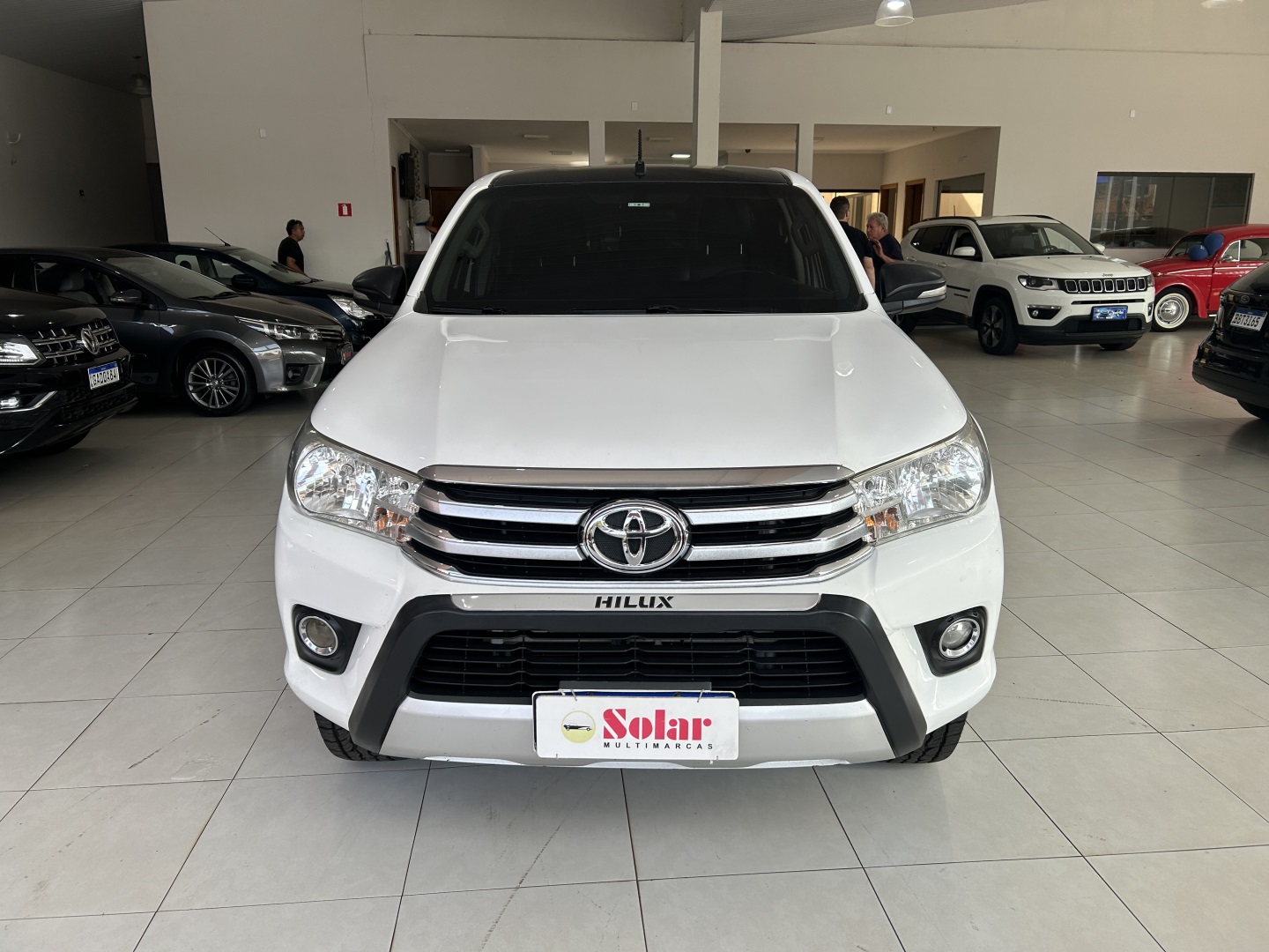 Toyota Hilux 2.7 Sr 4X2 Cd 16V Flex 4P Automático - foto 3