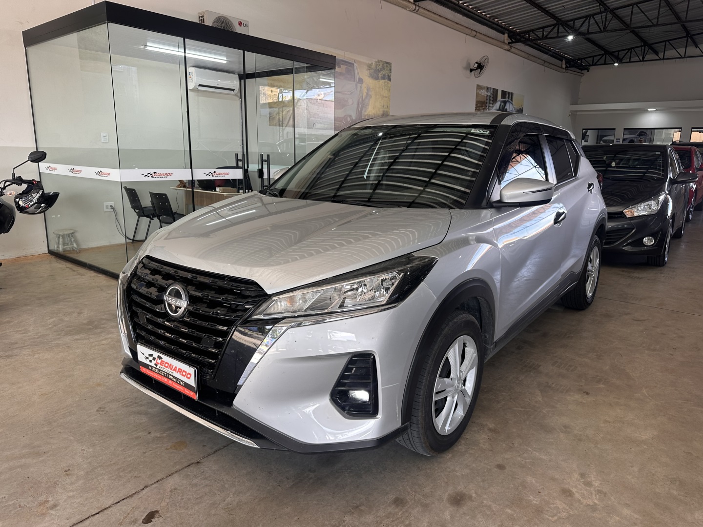 NISSAN KICKS