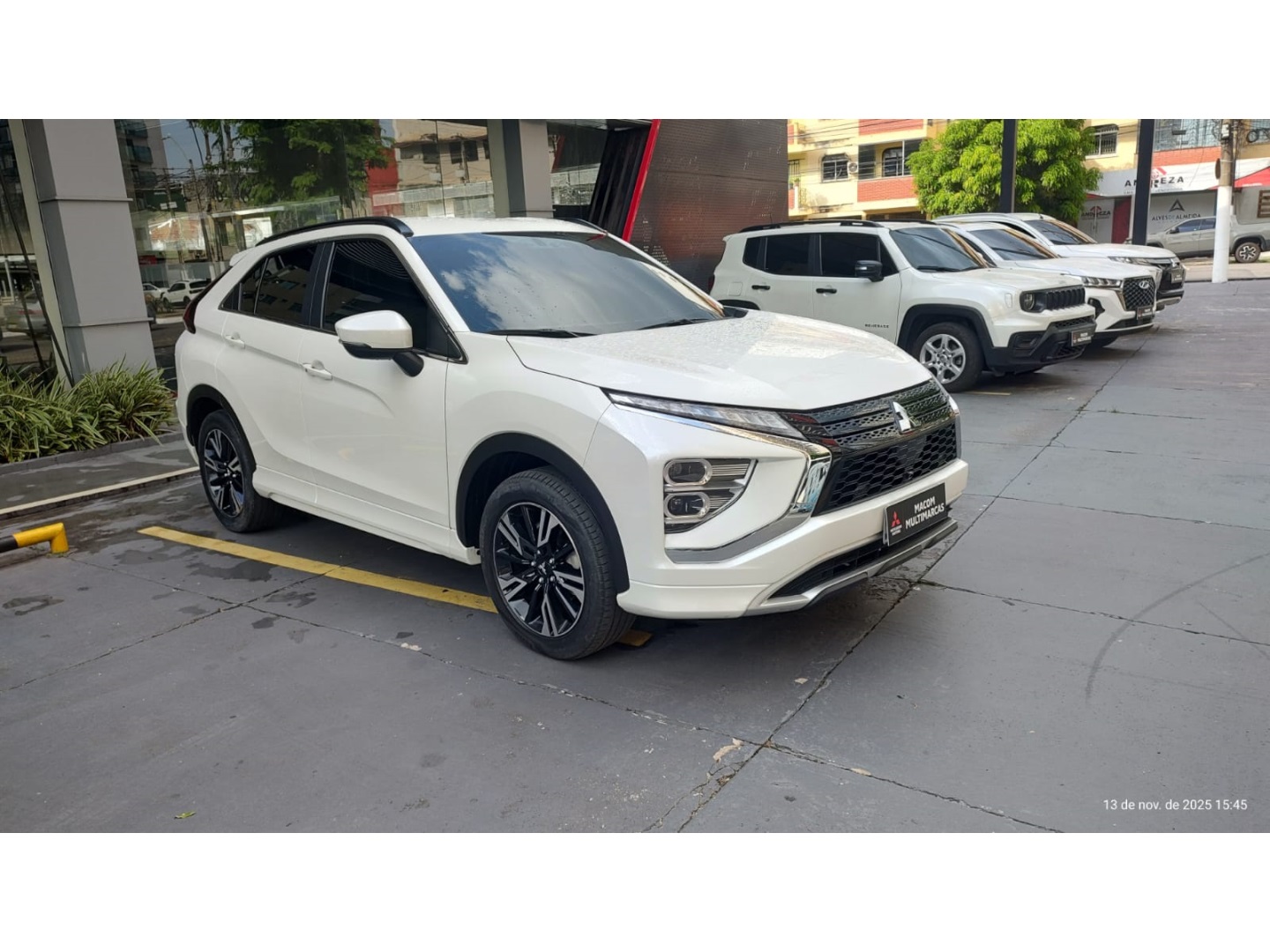 MITSUBISHI ECLIPSE CROSS
