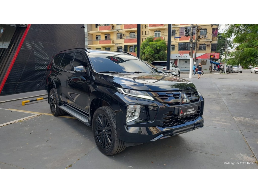 MITSUBISHI PAJERO SPORT